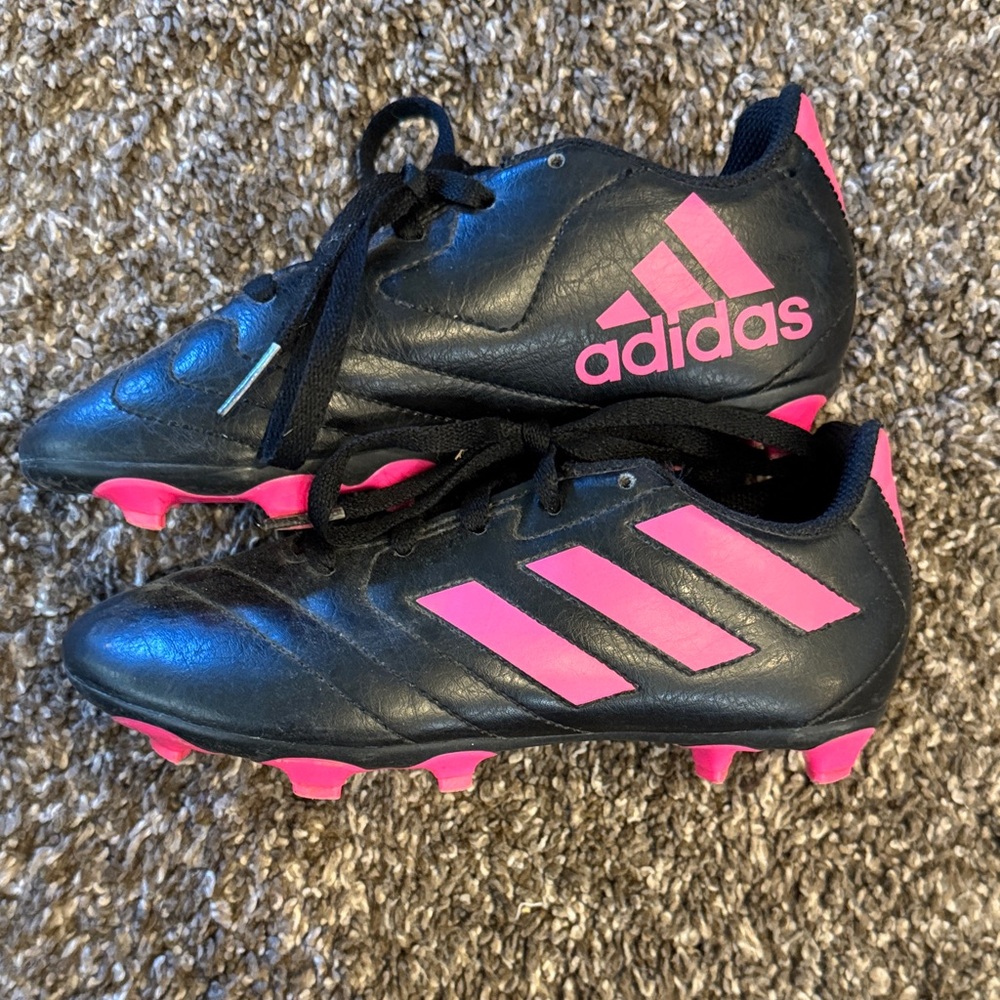 Adidas Kids Black and Pink Sneakers